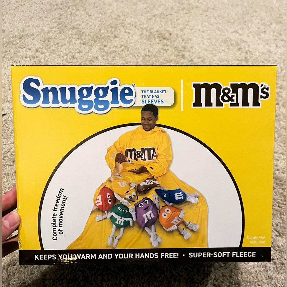 M&M's Character Snuggie  "The Blanket that has Sleeves" M&M's Mars Candy, Yellow